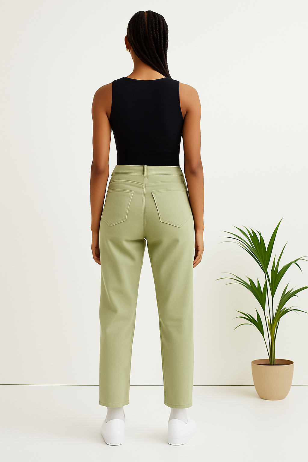 Mom Fit Pistachio Green